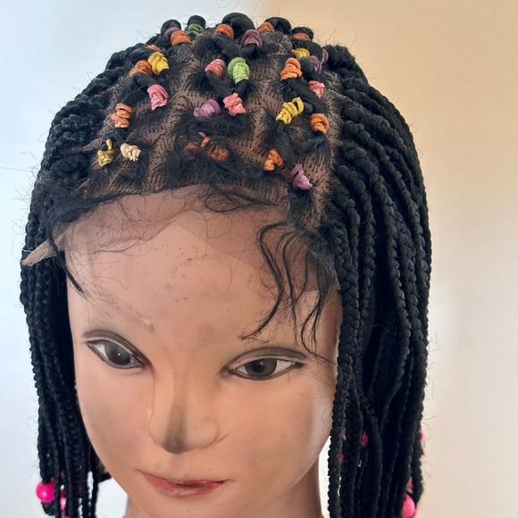 Wig - Picture 2 of 3